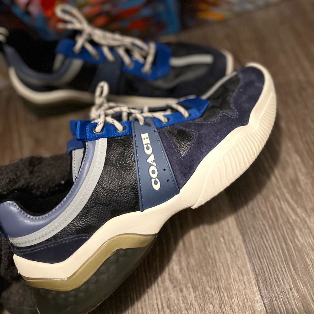 Coach Shoes - Picture 7 of 7